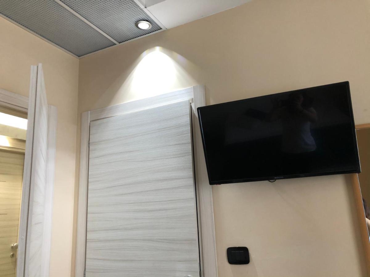 Hotel City Кивасо Екстериор снимка